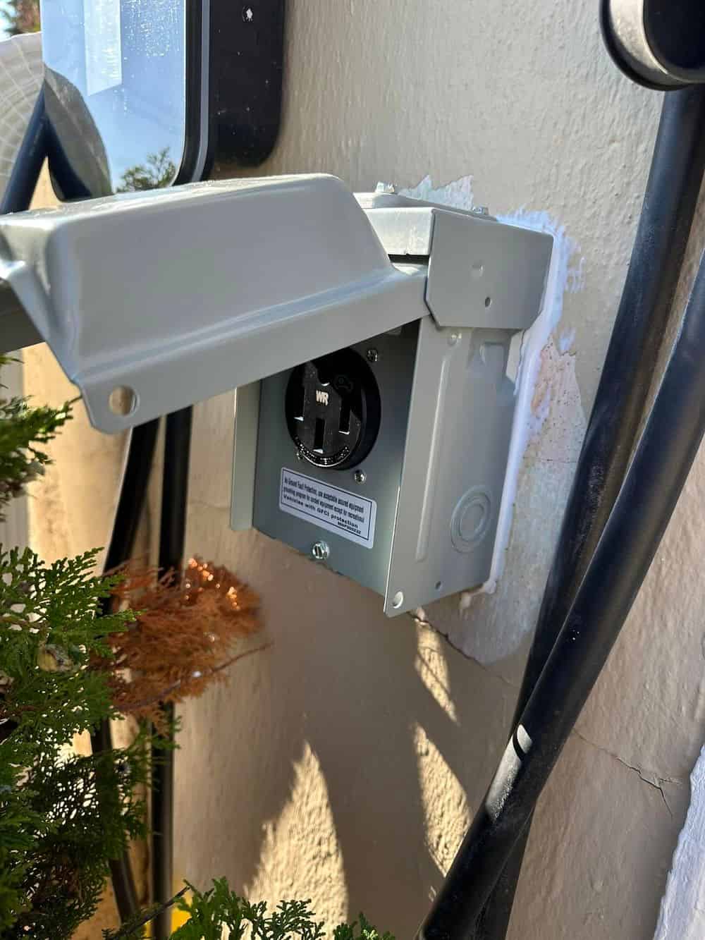 Breaker, Outlet & Lighting Repairs image