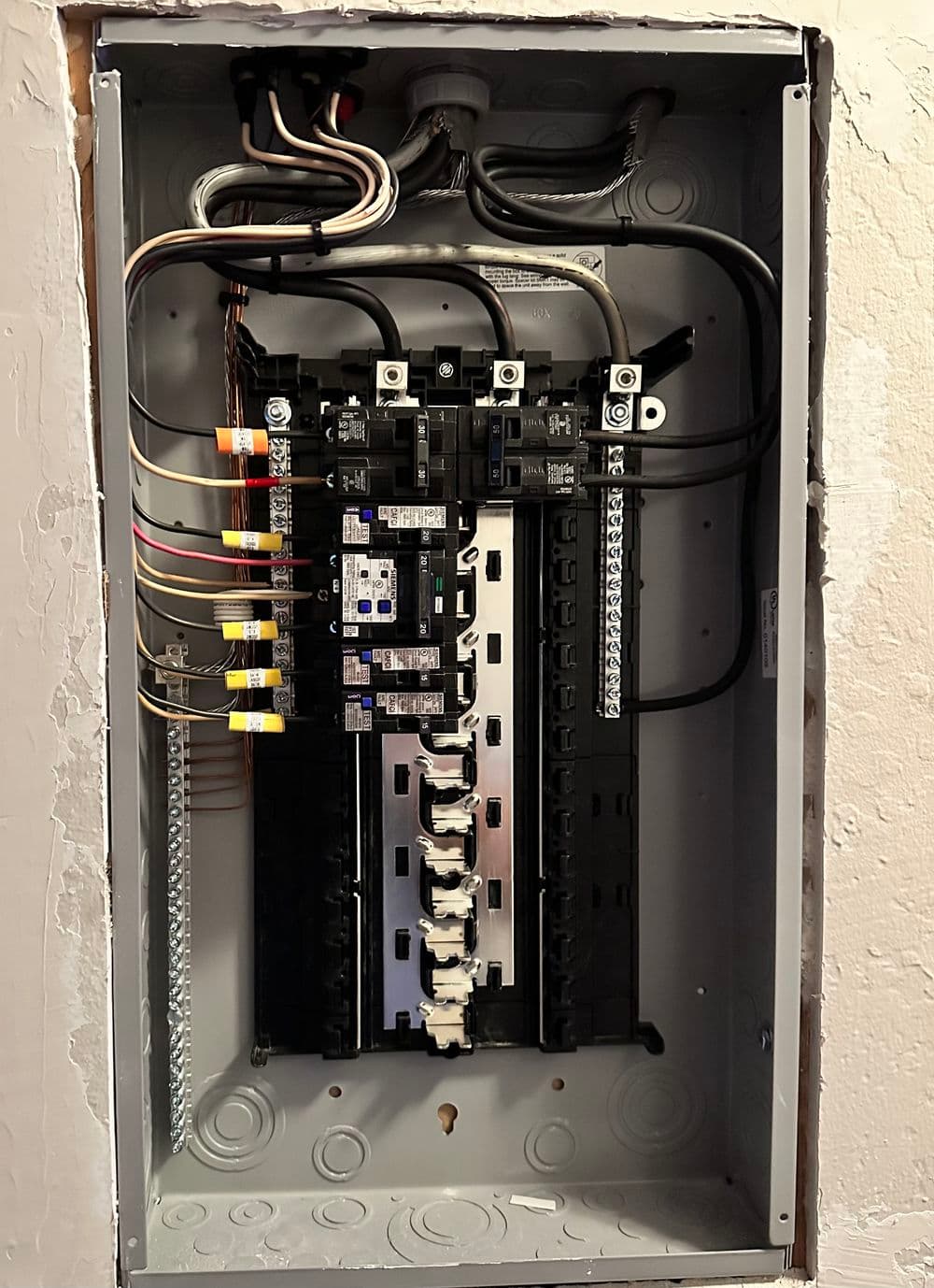 About High Level Electric